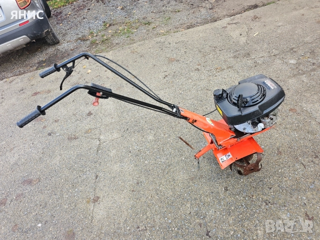 МОТОФРЕЗА HONDA. ПЕРФЕКТНА , снимка 4 - Градинска техника - 52513568