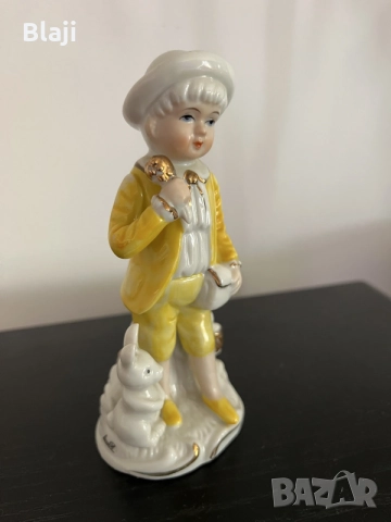 Порцеланова фигура, снимка 2 - Статуетки - 55770650