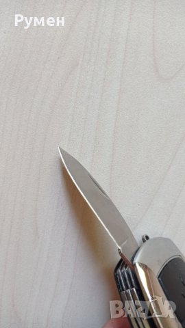 Специално проектирани джобен нож Mercedes Benz произведен в ограничен брой, снимка 9 - Аксесоари и консумативи - 41771989