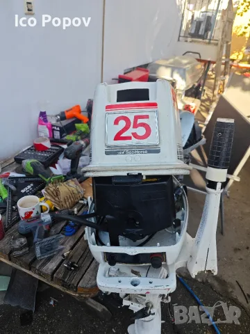 Извънбордов двигател Johnson 25 hp , снимка 2 - Воден транспорт - 56024512