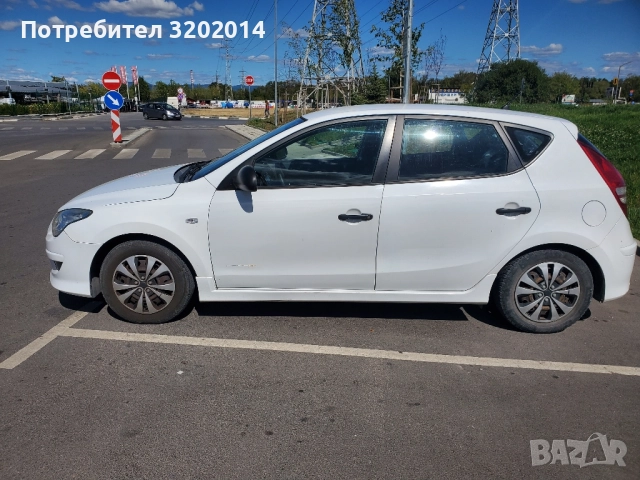 Hyundai i30 2010, снимка 13 - Автомобили и джипове - 50660884