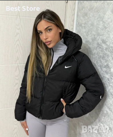 Nike Черно Зимно Дамско Яке С Качулка Найк 