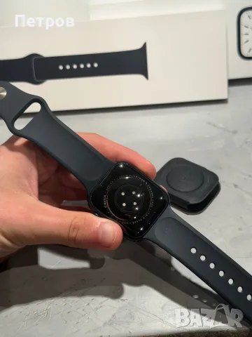100% батерия! КАТО ЧИСТО НОВ Apple Watch 7 45 mm GPS Midnight, снимка 7 - Смарт часовници - 56075566