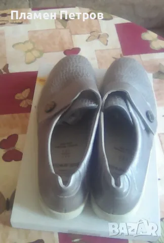 Продавам нови ортопедични обувки Германия Размер 9немска 42България.