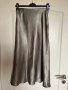 Нова сатенена сатен  дълга елгантна пола трапец , снимка 1