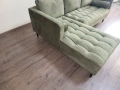 Зелен ъглов диван от плат с лежанка, снимка 2
