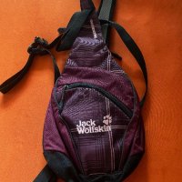 Jack Wolfskin чантичка, снимка 1 - Раници - 41575744