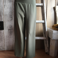 ✅ Широк панталон в маслено зелен цвят✅ м/л✅, снимка 1 - Панталони - 44694610