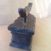 Ръчно изработена дървена ютия , сувенир!, снимка 4 - Антикварни и старинни предмети - 38702152