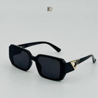висококачествени очила с калъф , снимка 2 - Слънчеви и диоптрични очила - 44768160