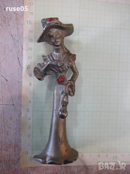 Фигура стара метална на градска жена от хайлайфа - 322 гр., снимка 1