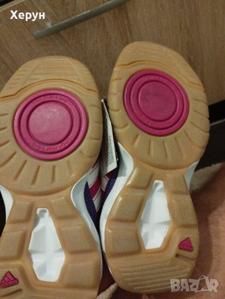 Детски маратонки на Adidas, снимка 1