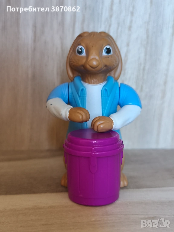 Burger King 2011 HOP Bunny E.B. Rabbit with Bongo Drum, снимка 1