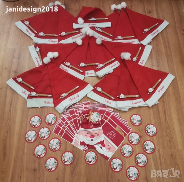 Коледен подаръчен комплект за децата от целия клас или група в детска градина, снимка 1