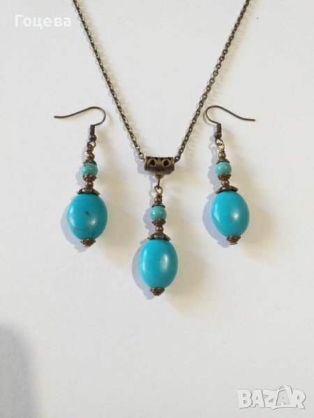 Новия ни комплект бижута обици и колие с Тюркоази и орнаменти цвят Античен бронз , снимка 1