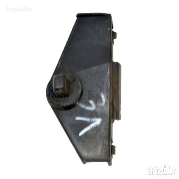 Ляв държач задна броня Toyota Avensis Verso 2001-2009 ID:109837, снимка 1