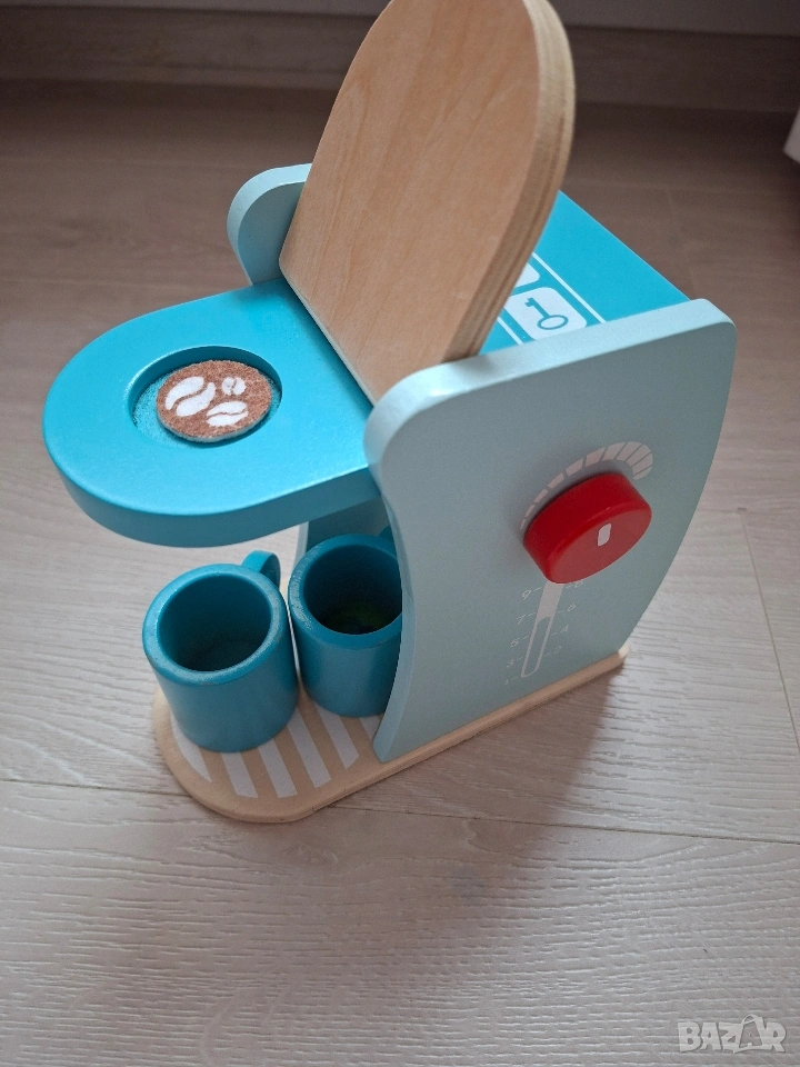 Детска кафемашина дървена, снимка 1