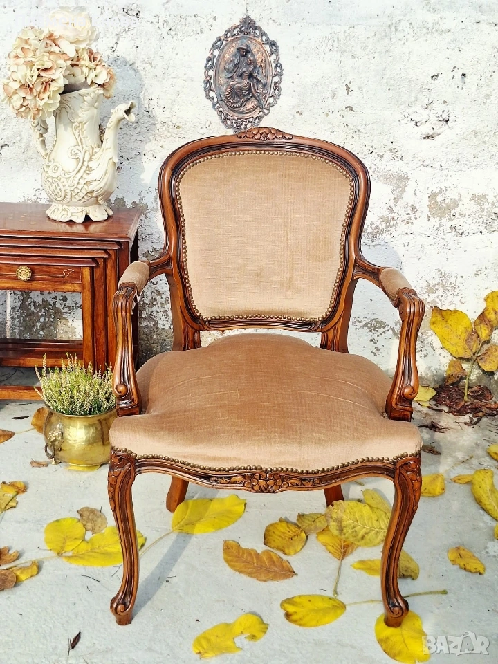 масивно френско кресло с подлакътници , снимка 1