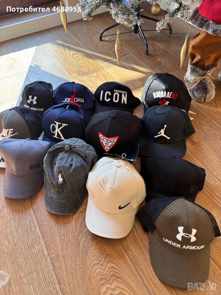 Разнообразие от мъжки шапки и мъжки и дамски чанти, снимка 1