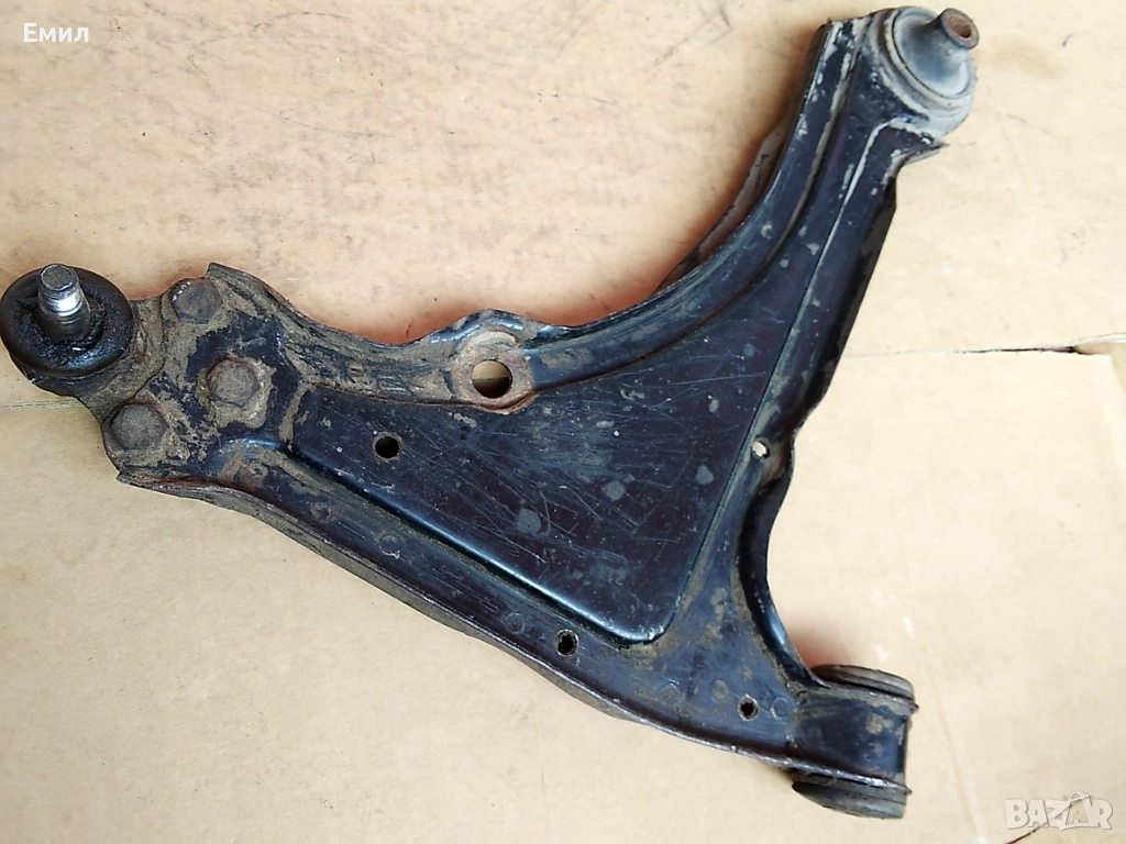 Носач за Опел Вектра А, снимка 1