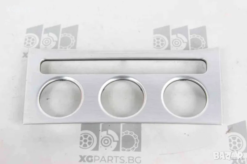 Интериорна лайсна парктроник за Volkswagen Passat B6 (2005-2010), снимка 1
