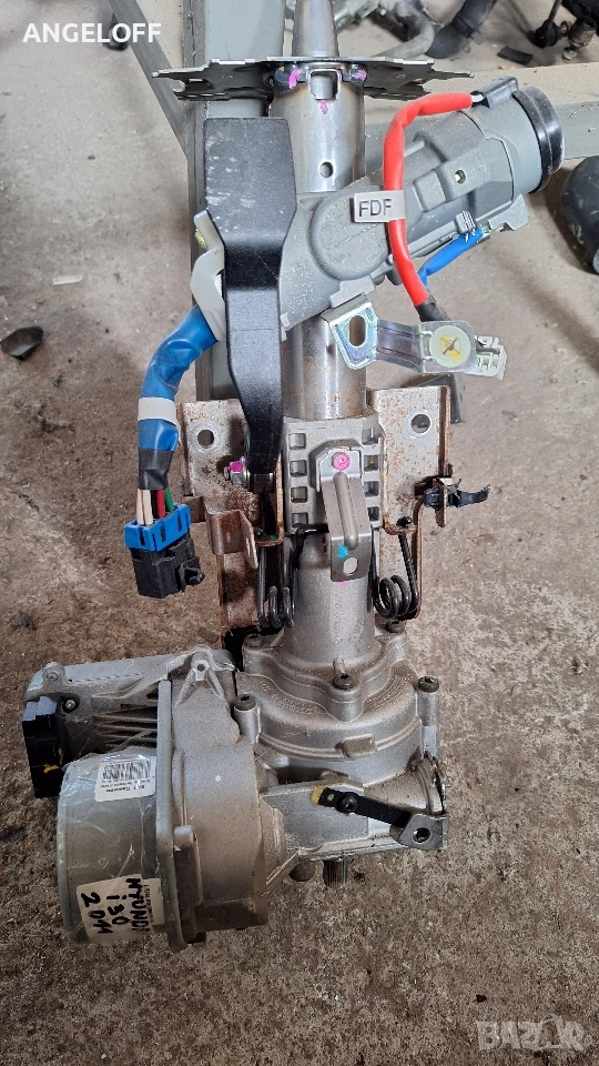 Кормилна рейка Hyundai i30 2011 563002L600, снимка 1