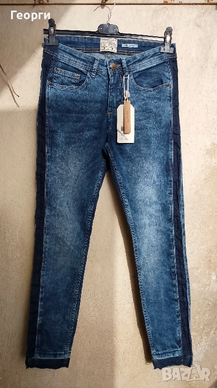 Нови дамски дънки Slim, снимка 1