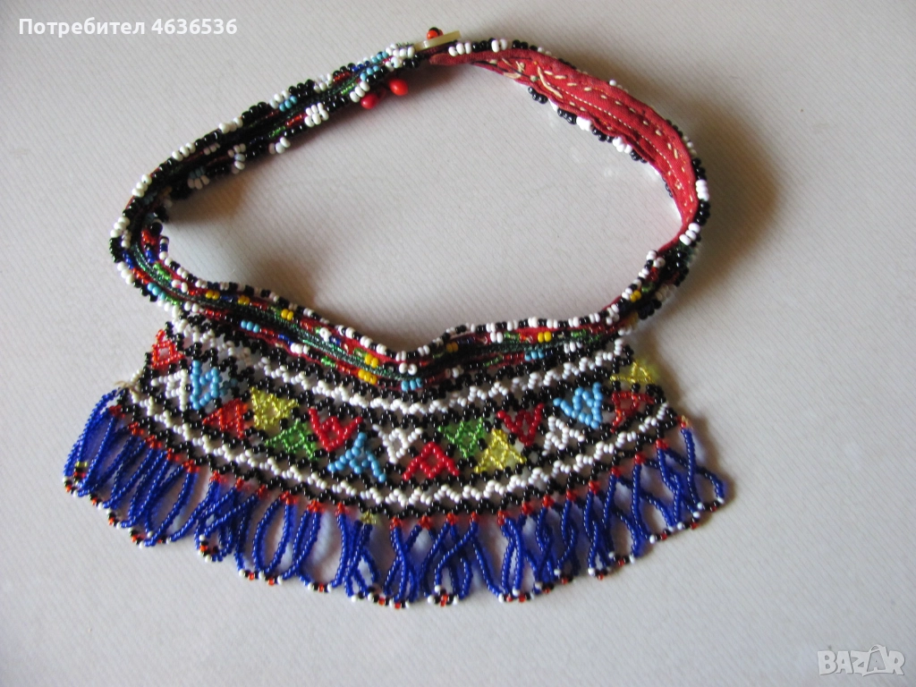 Женски накит за носия-стъклени мъниста, снимка 1