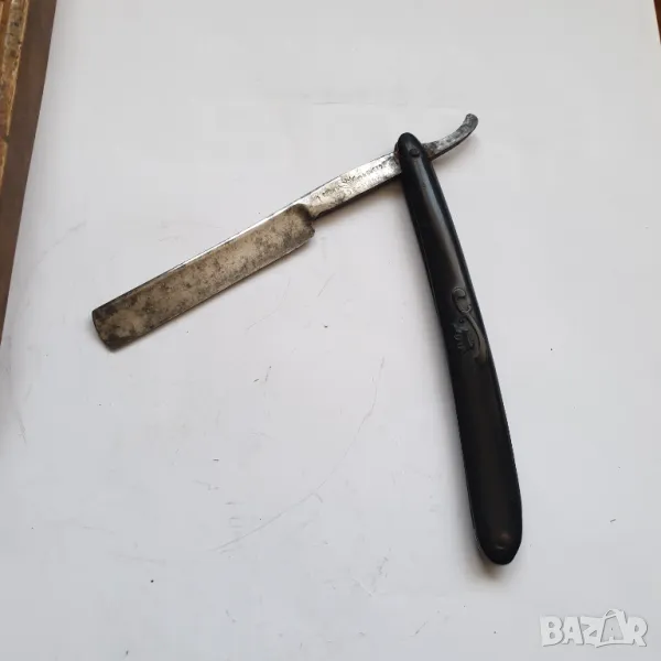 Бръснач Crown and Sword, снимка 1