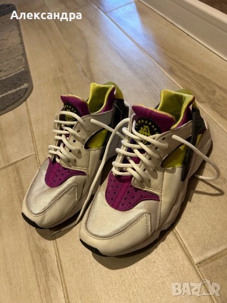 Обувки на Nike , снимка 1