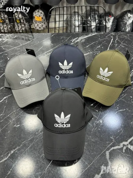 Adidas шапки с козирка , снимка 1