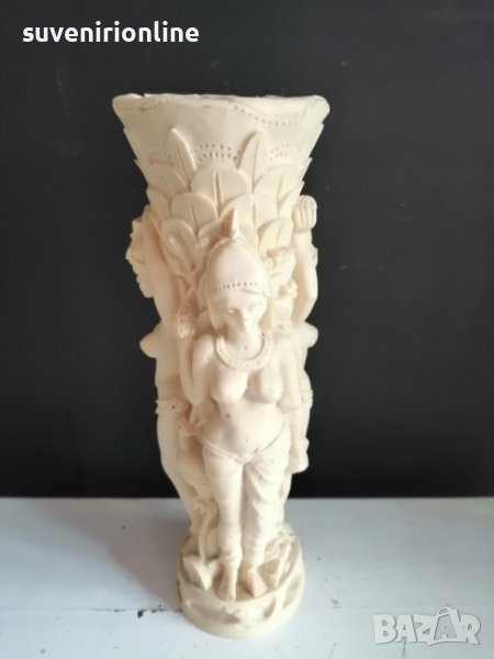 Ваза трите клюкарки, снимка 1