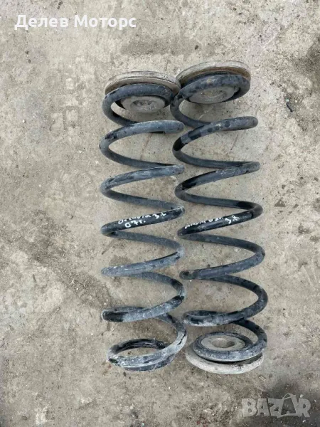 Задни пружини от Шкода Октавия хечбек 1.9 ТДИ, 105 кс., 5 ск., код двигател BJB, 2007 г., 162 000 км, снимка 1