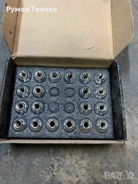 20бр оригинални гайки от Форд , снимка 1