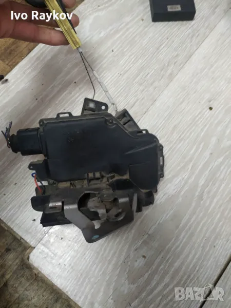 Задна , лява брава за Ауди A4 B6 - A6 C5 , 4B1837015G, снимка 1