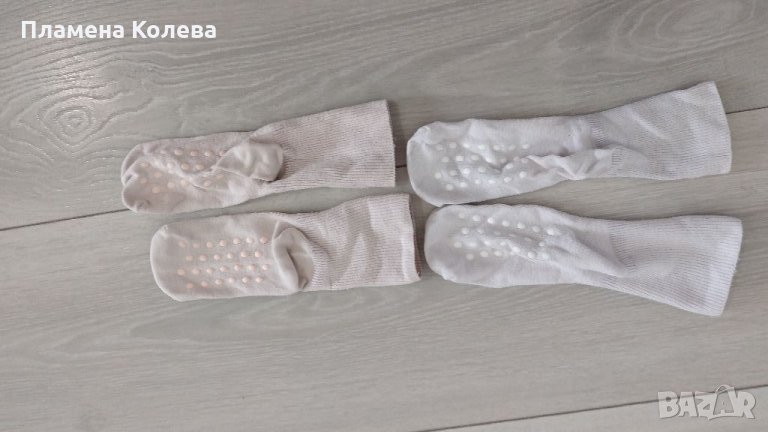 Тънки чорапи против пързаляне, снимка 1