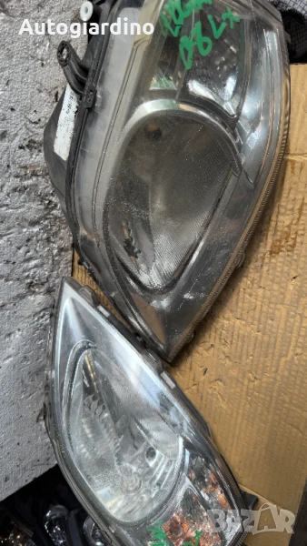 Оригинални Фарове зa Dacia Logan - 8200744754 / 8200744753, снимка 1