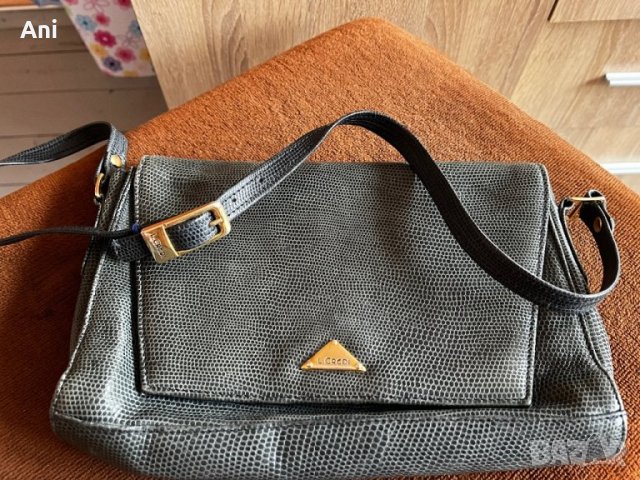 L’credi винтидж чанта, снимка 1