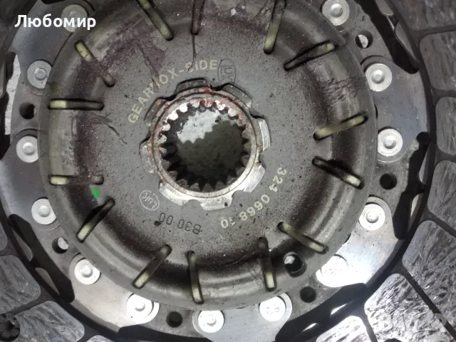 Демпферен маховик със съединител Toyota, снимка 4 - Части - 49774647