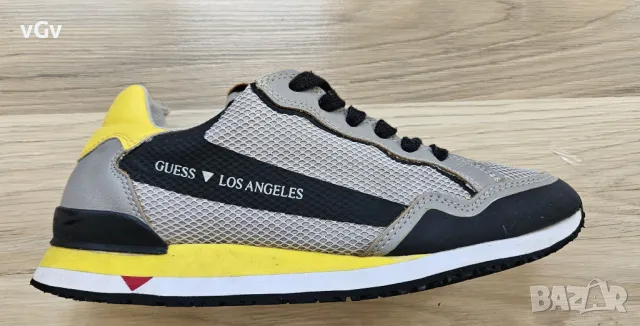 Мъжки кецове Guess Ganova - 41 , снимка 2 - Кецове - 50155048
