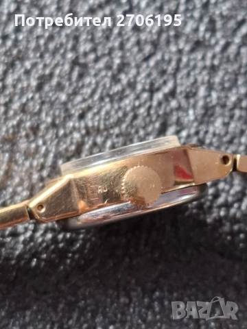 Дамски часовник Чайка - механичен 17 камъка , снимка 4 - Дамски - 52068056