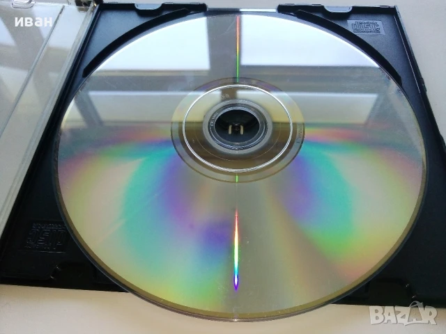 DVD филми  - "Куче в чекмедже" и "Бон шаснс инспекторе", снимка 5 - Български филми - 51331698