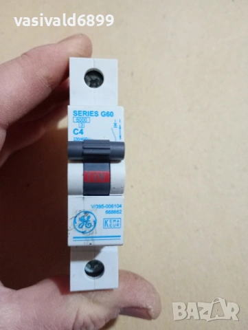 Автоматичен прекъсвач С 4, снимка 9 - Резервни части за машини - 53743527