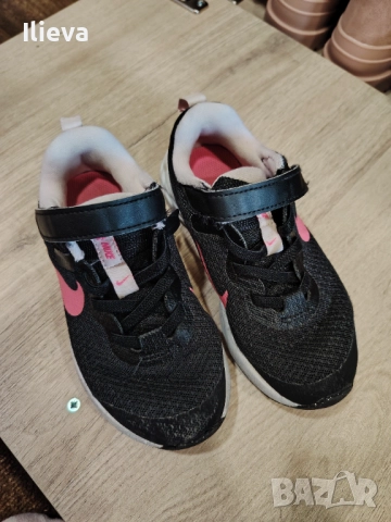 Детски маратонки Nike, снимка 2 - Детски маратонки - 52107402