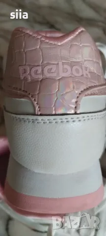 Дамски маратонки Reebok, снимка 11 - Маратонки - 47950253