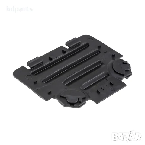 Капак на подкалник за достъп до фар, BMW 3 E90 E91, 1 E82 E88