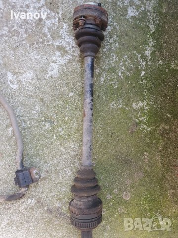 Полуоска с карета за бмв е36 316 318 320 Bmw e36 Output shafts 33211227606

HD=80 D=26mm, снимка 6 - Части - 42040354