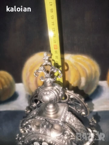 Стар каминен часовник. Бял бронз с готически орнаменти и мраморна основа. 60 те години на миналият в, снимка 11 - Антикварни и старинни предмети - 51286024