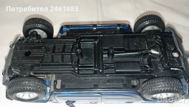 1/27 Maisto Hummer H2. Метална количка, снимка 9 - Колекции - 47614423