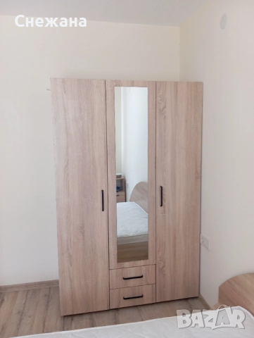 Комплект спалня с матрак плюс гардероб, много добре запазено състояние , снимка 10 - Спални и легла - 51462542